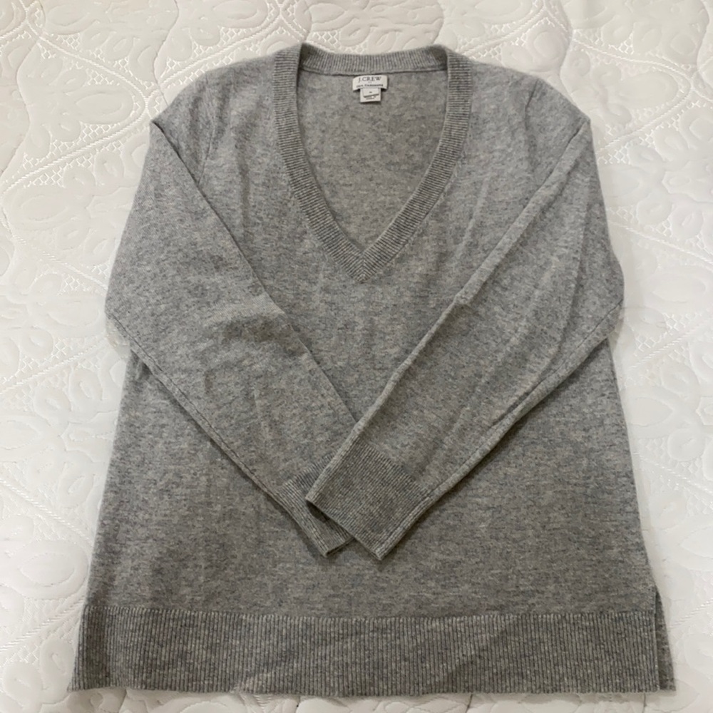 J Crew Cashmere V-neck  sweater